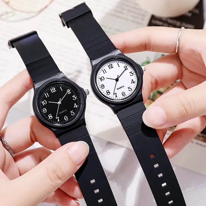 Montre à quartz de marque simp - Minimalist Thin Watch avis et prix